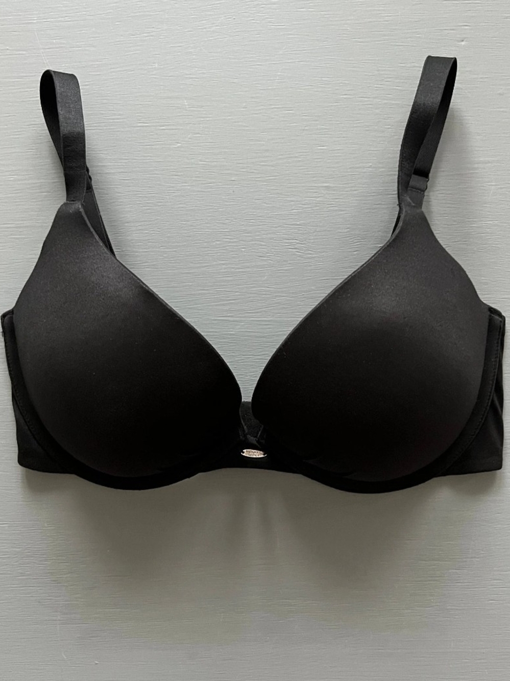 Victoria's Secret Black Molded T-Shirt Bra